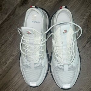 Men’s Moncler Trainer Sz 44